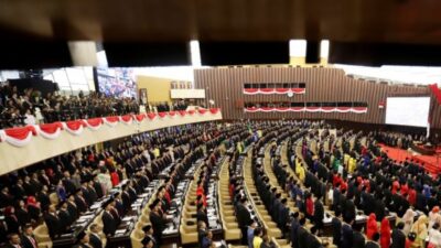 Anggaran Rp 500T Kemiskinan Habis untuk Rapat dan Studi Banding, Ini Kata DPR