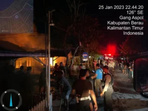 Dua Bangunan di Asrama Polisi Berau Terbakar