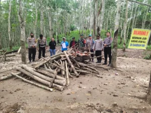 Arena Sabung Ayam di Loa Duri Dihambur Polisi