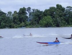 Desa Saliki Berkembang Melalui Festival Balap Perahu Ketinting