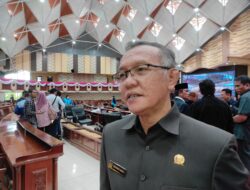 Kaltim Berkomitmen Pertahankan Tenaga Honorer