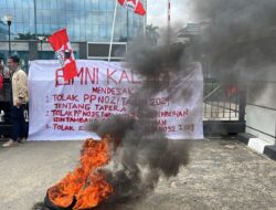 DPD GMNI Gelar Aksi Depan Kantor Gubernur Kaltim, Tolak Revisi UU Penyiaran