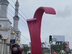 Ikon Baru Tugu Pesut Samarinda Habiskan 1,1 Miliar