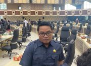 Guntur Soroti Jalan Rusak di Kukar: Salah Desain Sejak Awal, Rawa Gambut Tak Bisa Diakali dengan Aspal